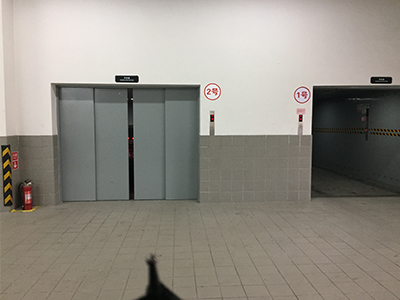 汽車電梯4