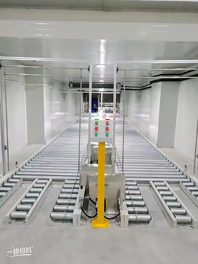 往復(fù)式提升機(jī)3